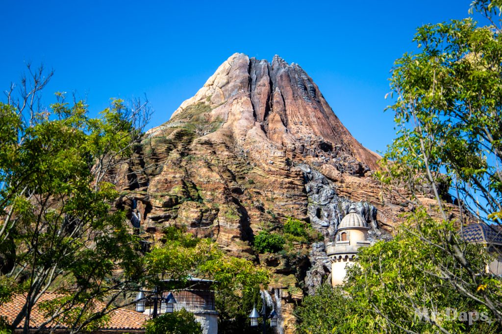 Tokyo DisneySea - Mr. Daps Goes to Japan