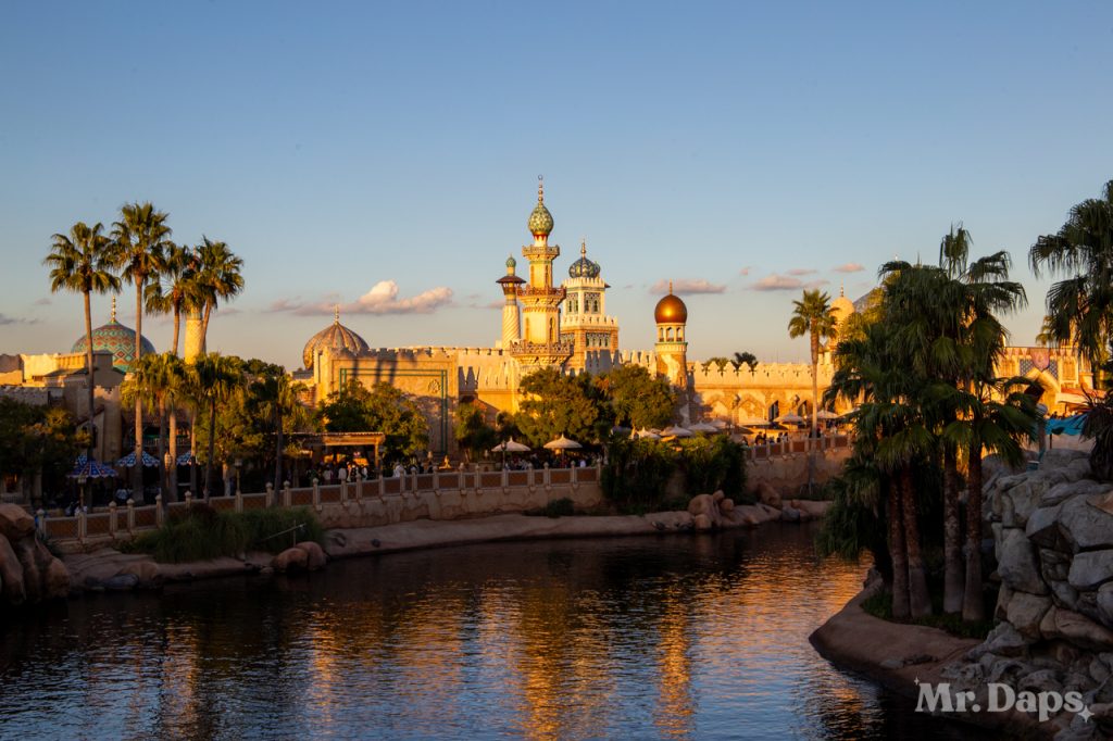 Tokyo DisneySea - Mr. Daps Goes to Japan